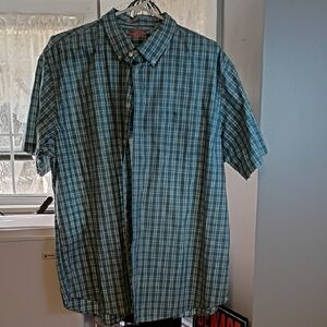 3$25 Van Heusen Blue Plaid Short Sleeve Men's Shirt